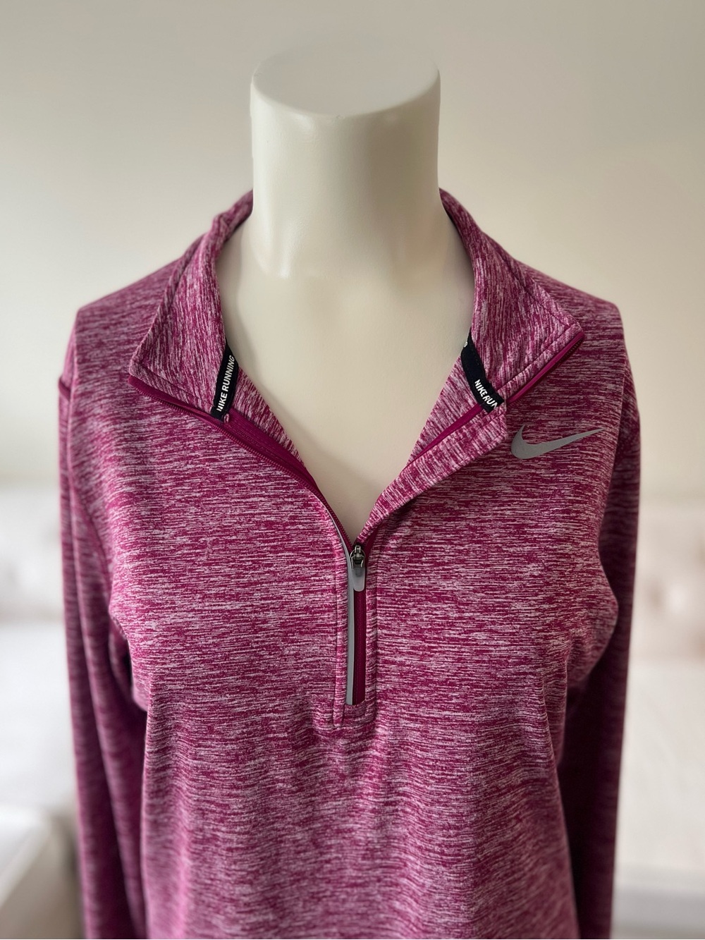 Nike Dri-FIT Quarter-Zip Long Sleeve Pullover Pink Size Medium